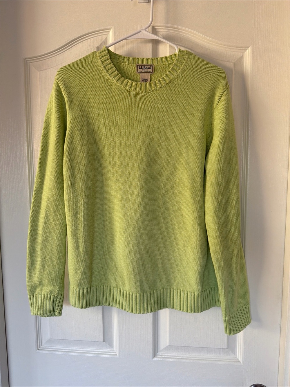 L.L Bean Sweater Womens S Lime Green 100% Cotton Crew Knit Pullover Long Sleeve